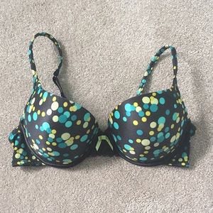 Never worn wonderbra!